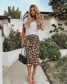 Amber Lancaster feet photo thumbnail