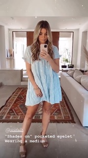 Amber Lancaster feet photo thumbnail