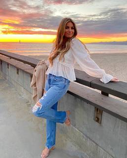 Amber Lancaster feet photo thumbnail