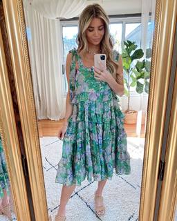 Amber Lancaster feet photo thumbnail