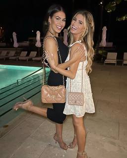 Amber Lancaster feet photo thumbnail