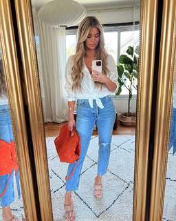 Amber Lancaster feet photo thumbnail