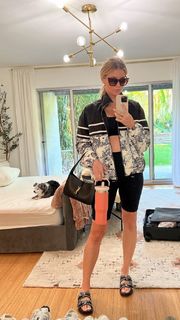 Amber Lancaster feet photo thumbnail