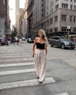 Amber Lancaster feet photo thumbnail