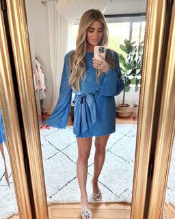 Amber Lancaster feet photo thumbnail