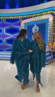 Amber Lancaster feet photo thumbnail