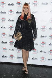 Amber Le Bon feet photo 2