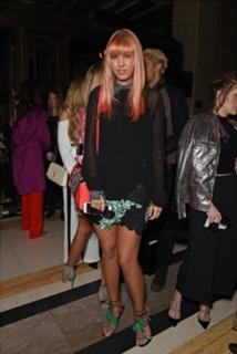 Amber Le Bon feet photo 16