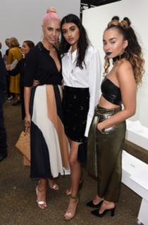Amber Le Bon feet photo 6