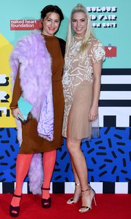 Amber Le Bon feet photo 5