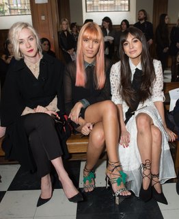 Amber Le Bon feet photo 2
