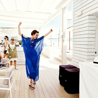 Amber Le Bon feet photo 18