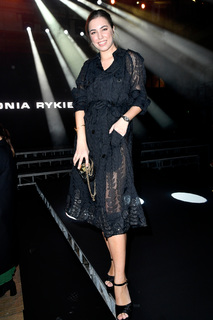 Amber Le Bon feet photo 9