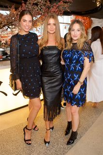 Amber Le Bon feet photo 19