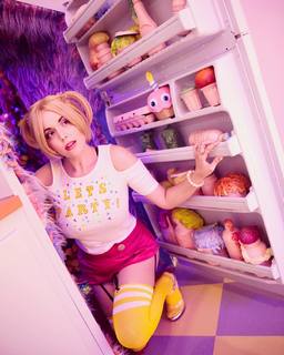 Amber Lee Connors feet photo 7