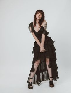Amber Lee Connors feet photo 5