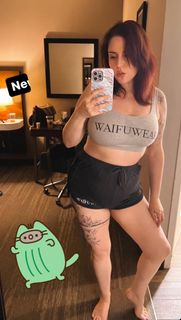 Amber Lee Connors feet photo 16