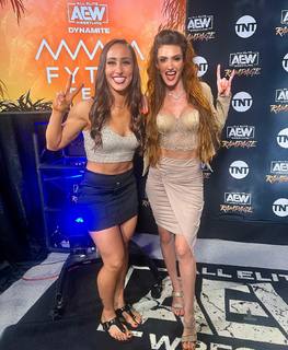 Amber Nova feet photo 5