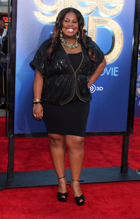 Amber Riley feet photo 2
