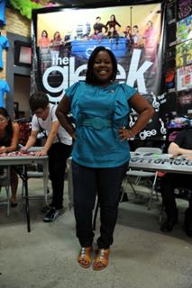 Amber Riley feet photo 11