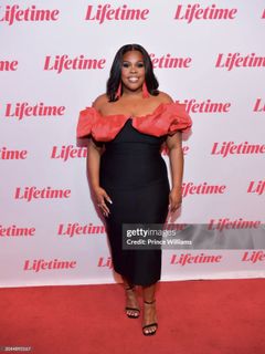 Amber Riley feet photo 5
