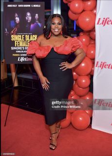 Amber Riley feet photo 4