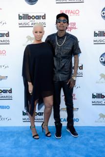 Amber Rose feet photo thumbnail
