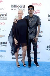 Amber Rose feet photo thumbnail