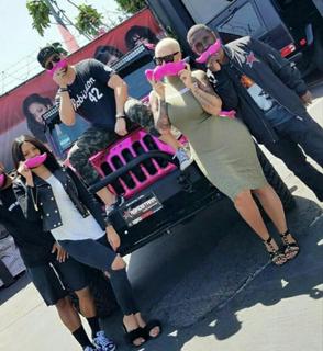 Amber Rose feet photo thumbnail