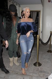 Amber Rose feet photo thumbnail