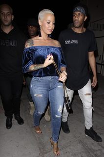 Amber Rose feet photo thumbnail