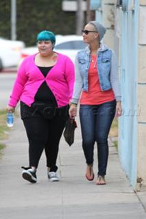 Amber Rose feet photo thumbnail