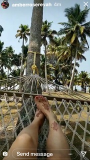 Amber Rose Revah feet photo thumbnail