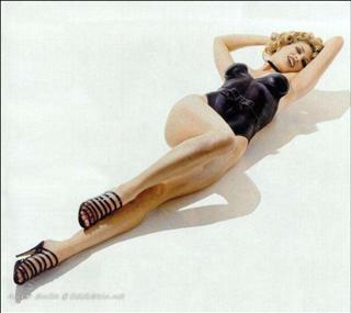 Amber Smith feet photo 11