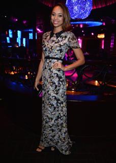 Amber Stevens West feet photo thumbnail