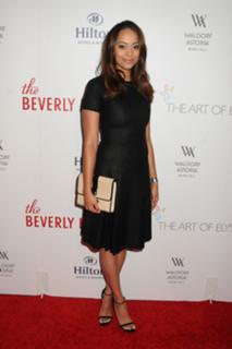 Amber Stevens West feet photo thumbnail