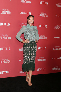 Amber Stevens West feet photo thumbnail