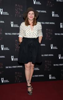 Amber Tamblyn feet photo thumbnail