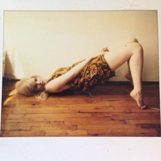 Amber Tamblyn feet photo thumbnail