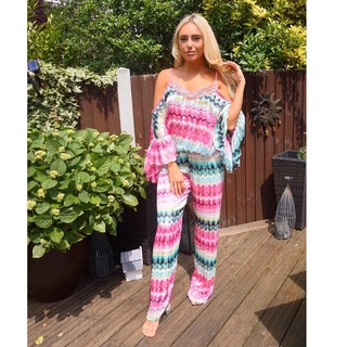 Amber Turner feet photo thumbnail