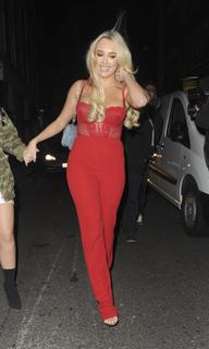 Amber Turner feet photo thumbnail