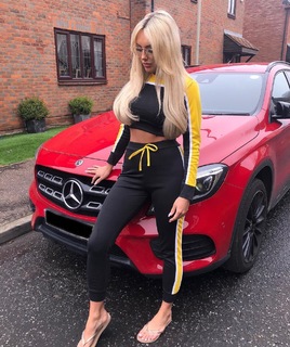 Amber Turner feet photo thumbnail