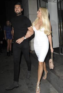 Amber Turner feet photo thumbnail