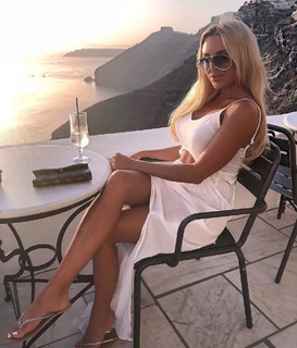 Amber Turner feet photo thumbnail