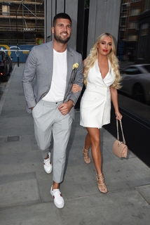 Amber Turner feet photo thumbnail