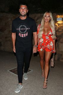 Amber Turner feet photo thumbnail