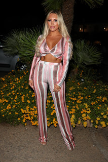 Amber Turner feet photo thumbnail