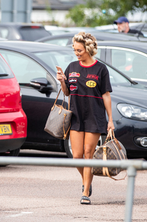 Amber Turner feet photo thumbnail