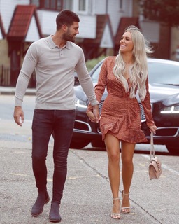 Amber Turner feet photo thumbnail