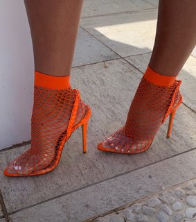 Amber Turner feet photo thumbnail